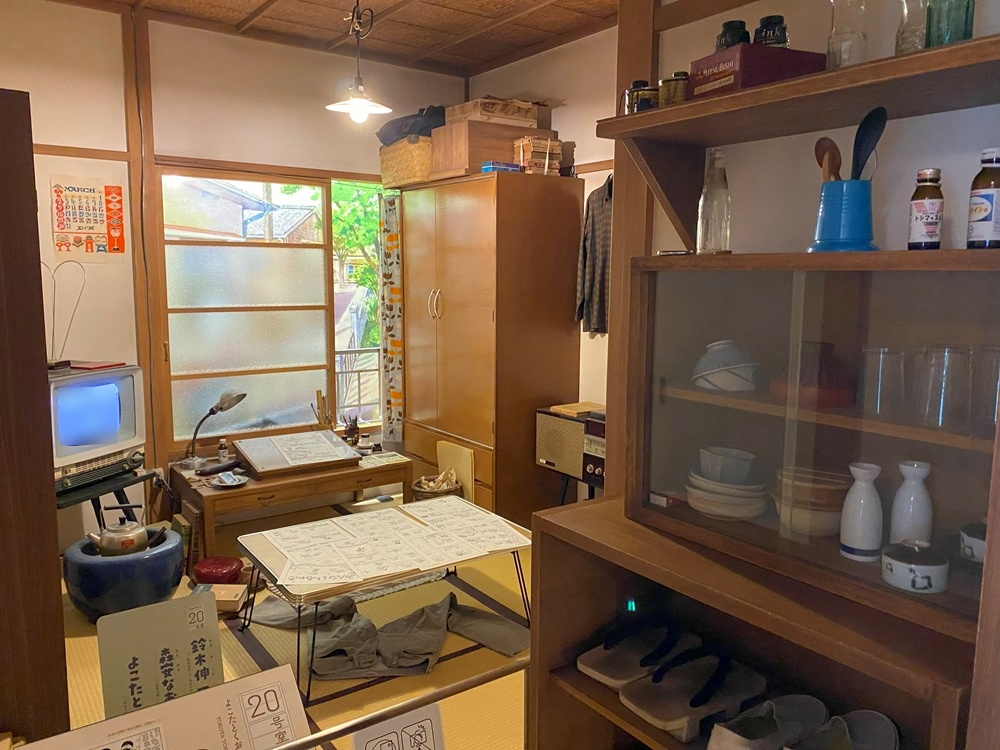 マンガ家の部屋（よこたとくお）