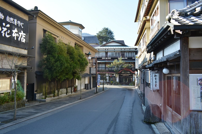 箱根湯本温泉街