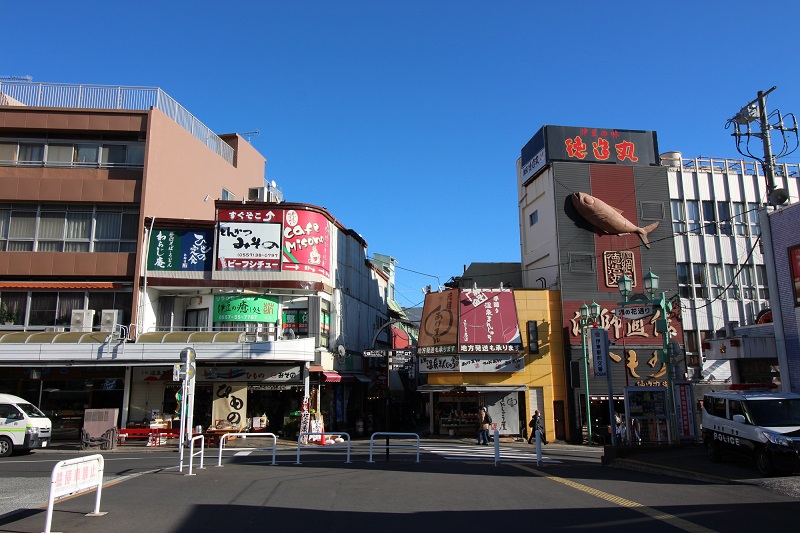 伊東駅前