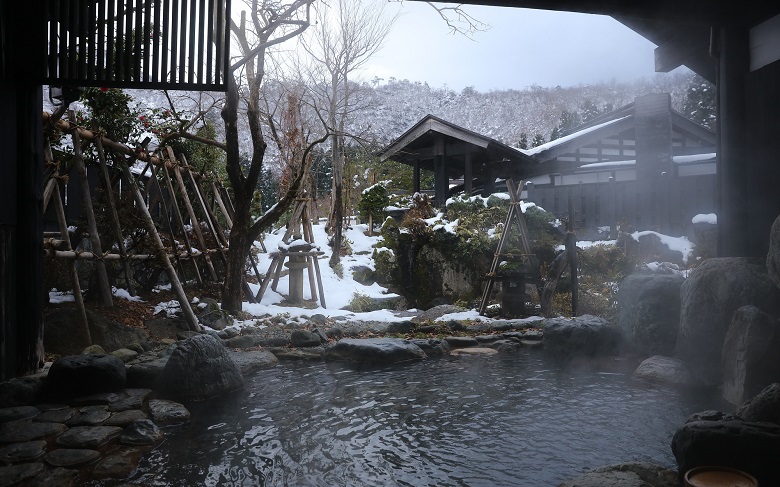 六日町温泉
