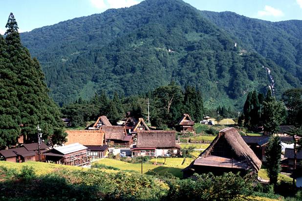 白川郷・五箇山の合掌造り集落