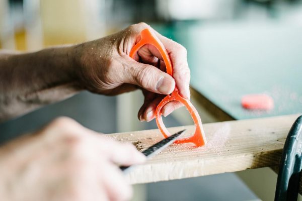 職人さんの指導のもと手作り