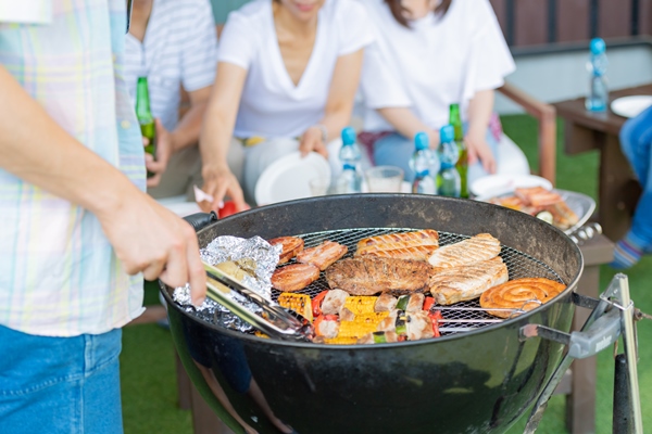 沖縄貸切コテージでBBQ