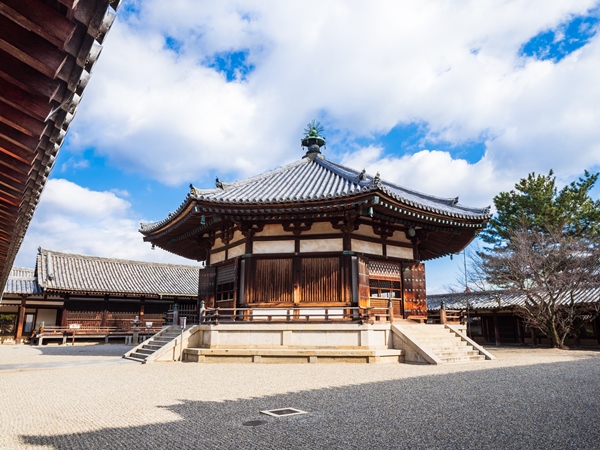 法隆寺・夢殿