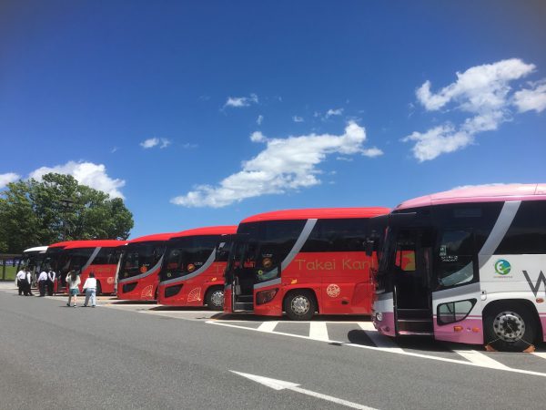 5月の日帰りバス旅行関西エリア