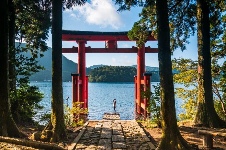 箱根神社・平和の鳥居