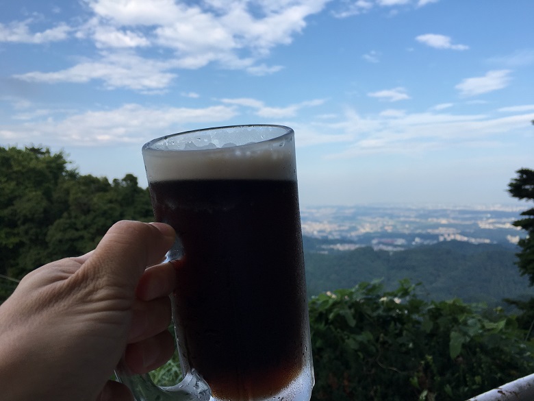 高尾山ビアマウントでいろんなビール飲み放題！