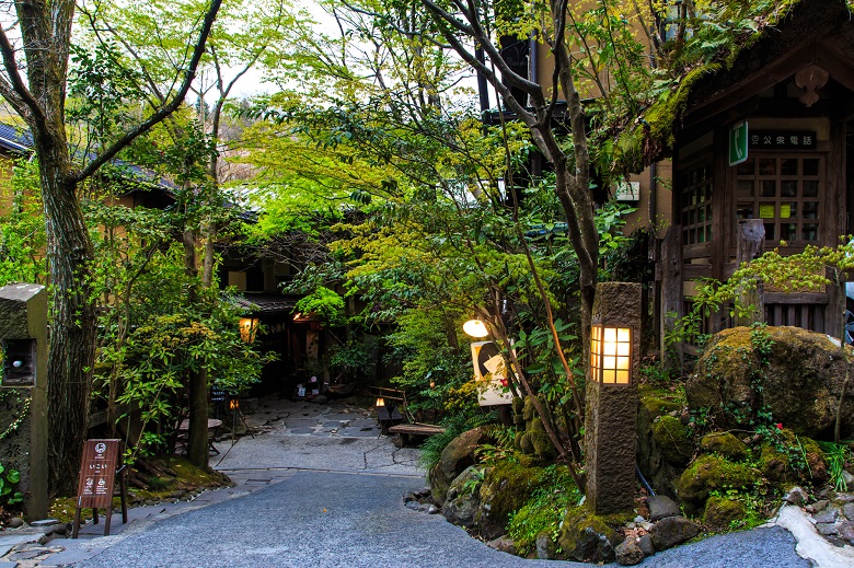 黒川温泉街を散策するのがたのしい