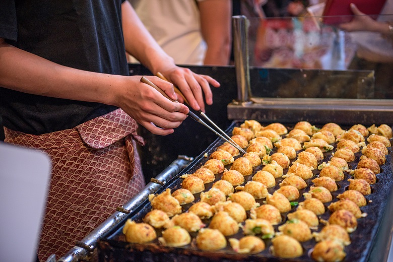 大阪粉もんを代表するたこ焼き