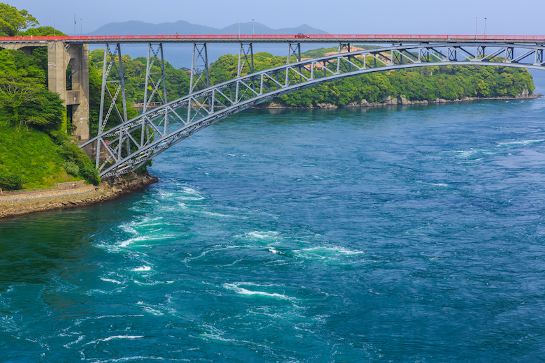 西海橋　うず潮