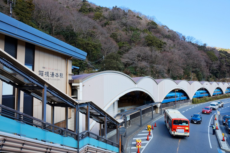 箱根湯本駅