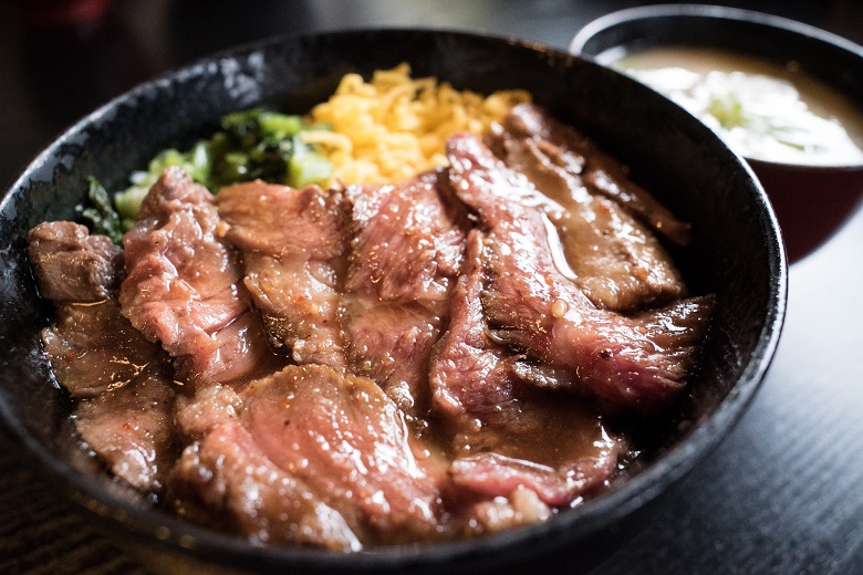 あか牛丼