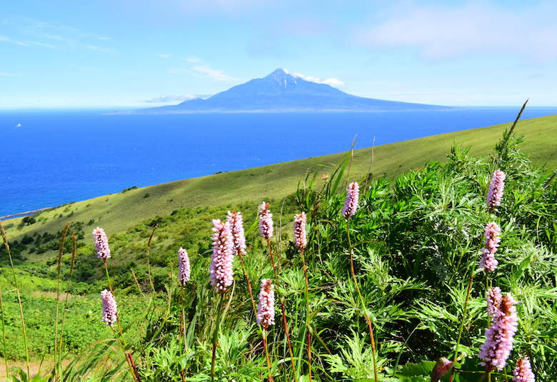 桃岩展望台から見た利尻島