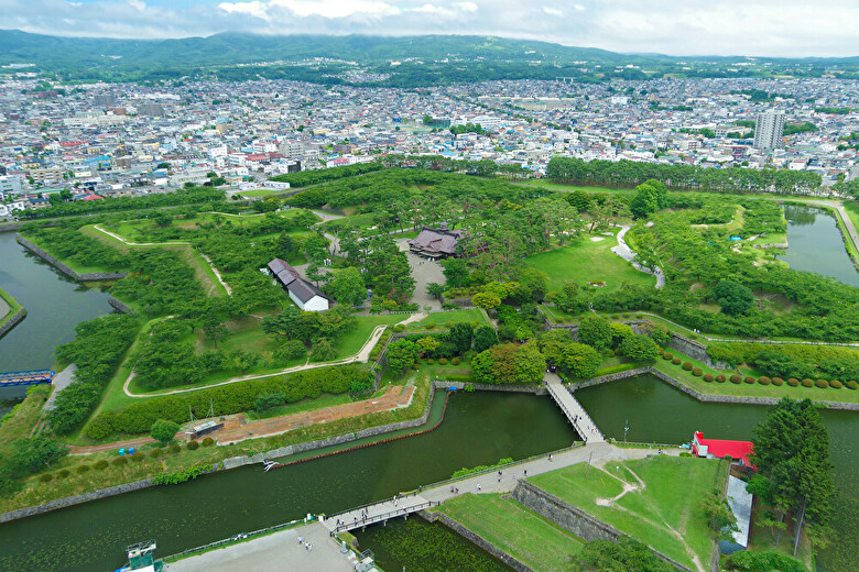 五稜郭が星形の理由