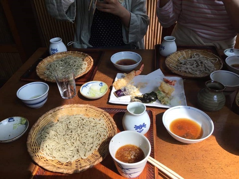 神代植物公園近くの玉乃屋