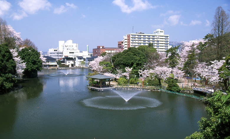 古城公園（高岡城）