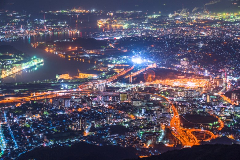 日本新三大夜景のひとつ、皿倉山からの夜景