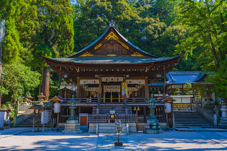 日牟禮八幡宮