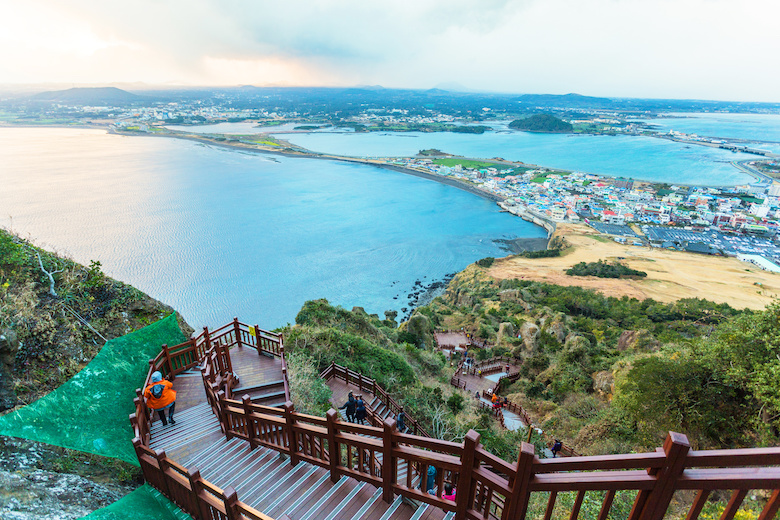 城山日出峰からの眺め