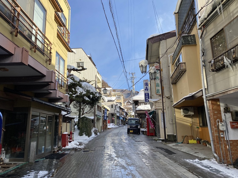 渋温泉旅館街