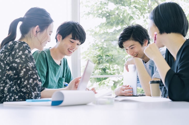 大学生向けのチームビルディングとは