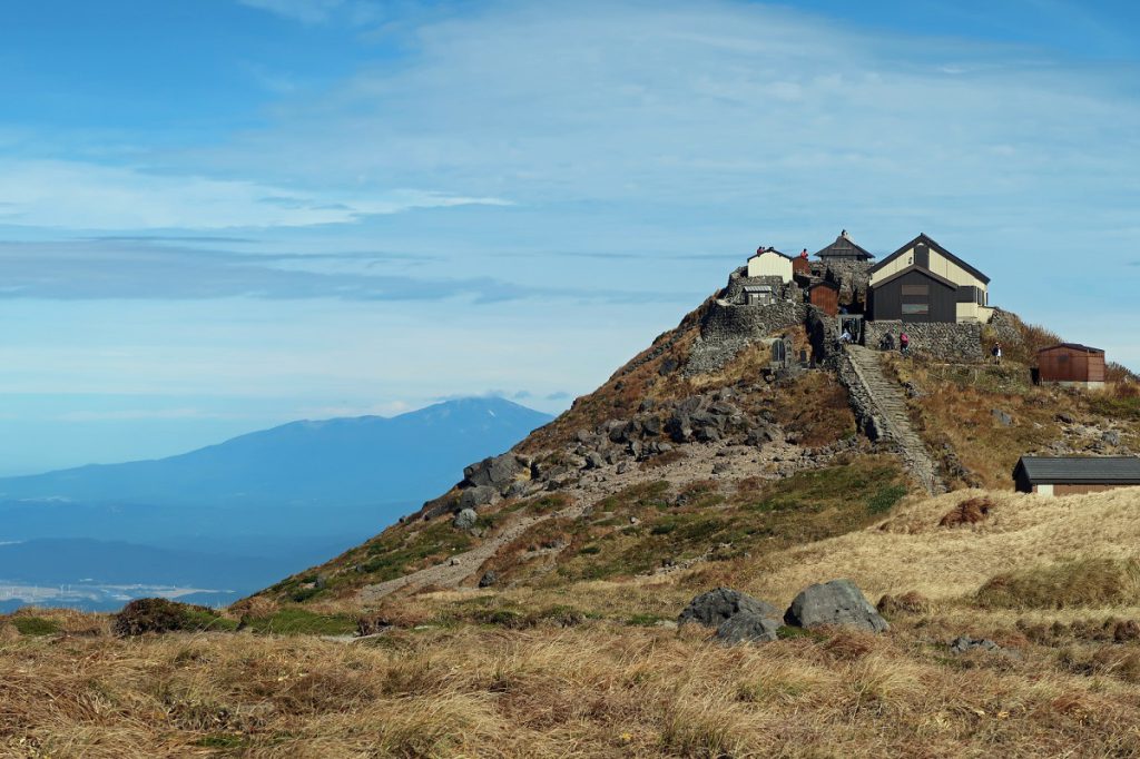 月山本宮