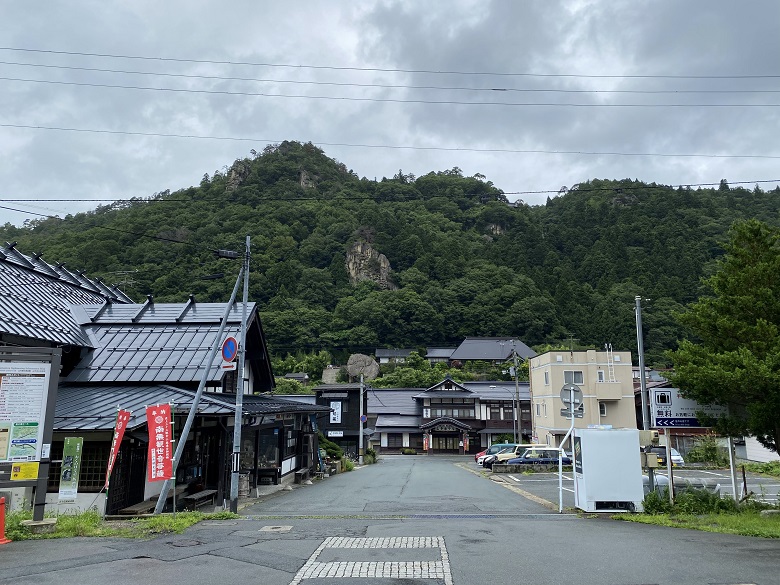 山寺駅到着