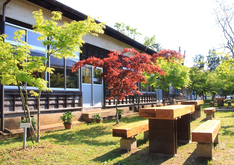 ワールドメイプルパーク 奈良カエデの郷 ひらら（旧宇太小学校跡地）