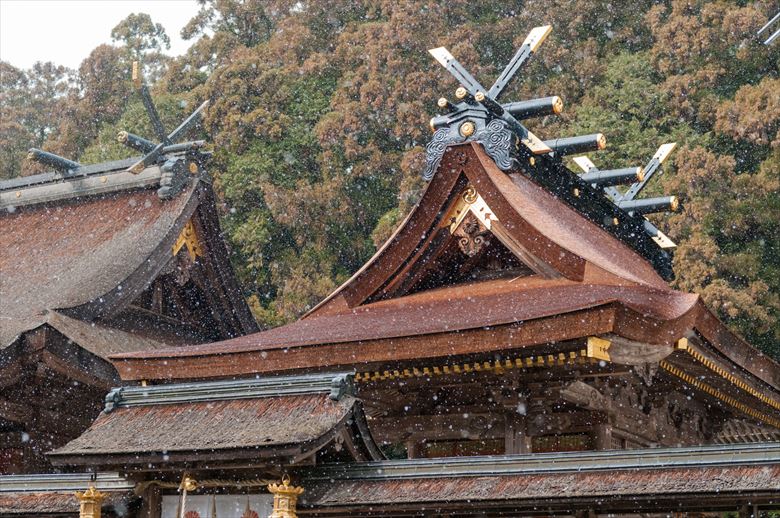 すべての熊野古道は熊野本宮大社につながるとされている、熊野三山の一つ。初詣には熊野の聖地がおすすめ