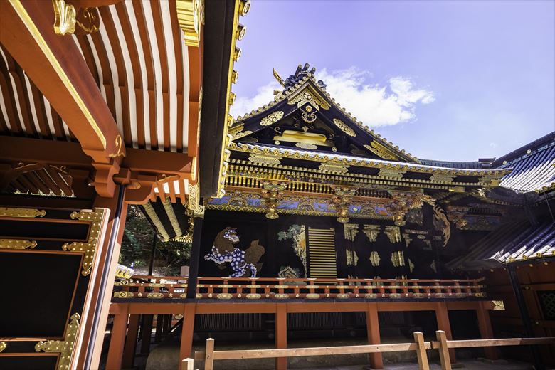 静岡市・久能山東照宮は、日本平にある徳川家康ゆかりの場所で、初詣にかぎらず、団体旅行にもおすすめの観光スポットです