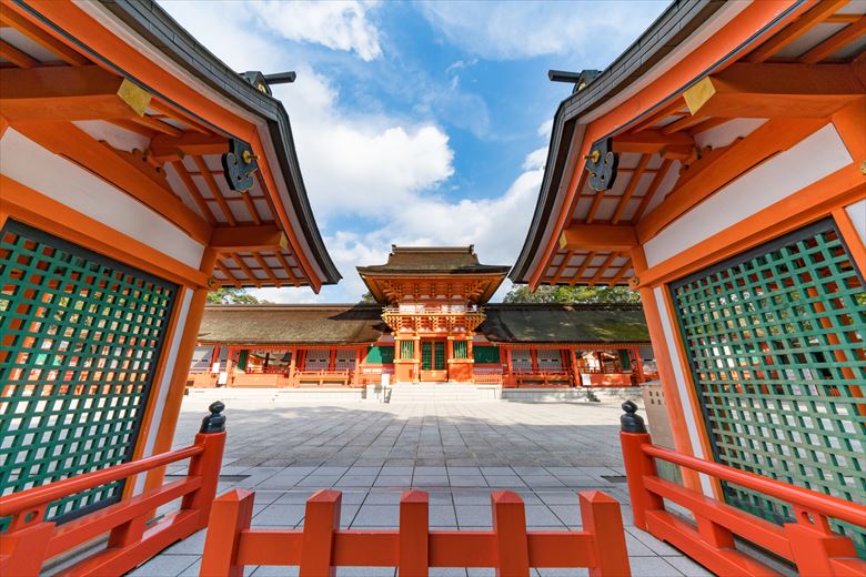 宇佐八幡宮は、九州でも人気のパワースポットで初詣でも人気です