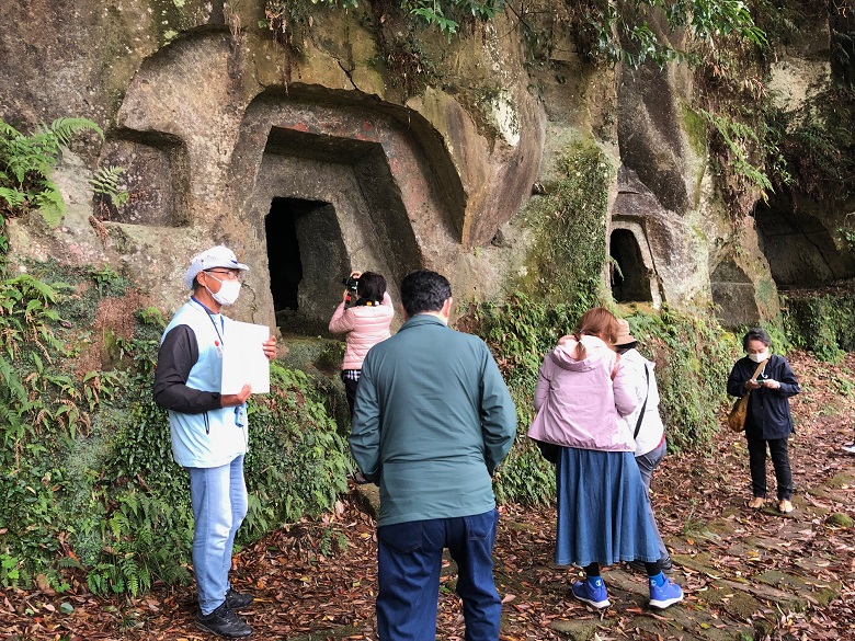 装飾古墳・ナギノ古墳群（画像提供：玉名観光協会）