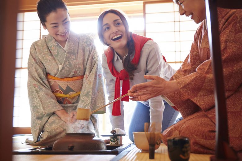 茶道合宿の締めに、お茶会もいいです。茶会の