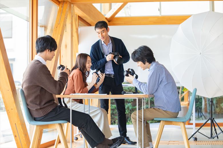 春合宿・新歓合宿なら、カメラ機材の扱い方を学ぶのもいいです