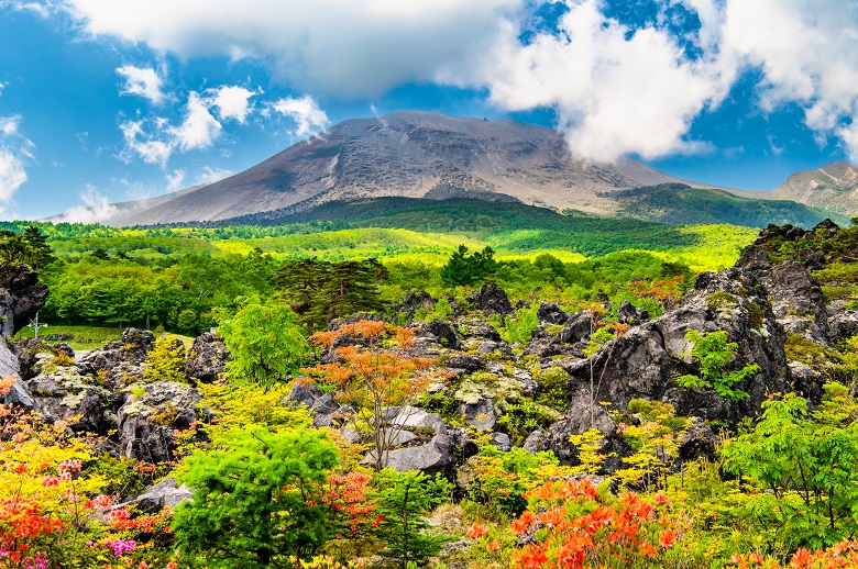 浅間山・鬼押し出し園