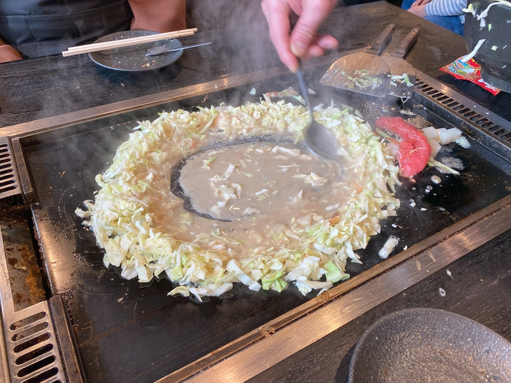 月島でもんじゃ焼きの自由昼食