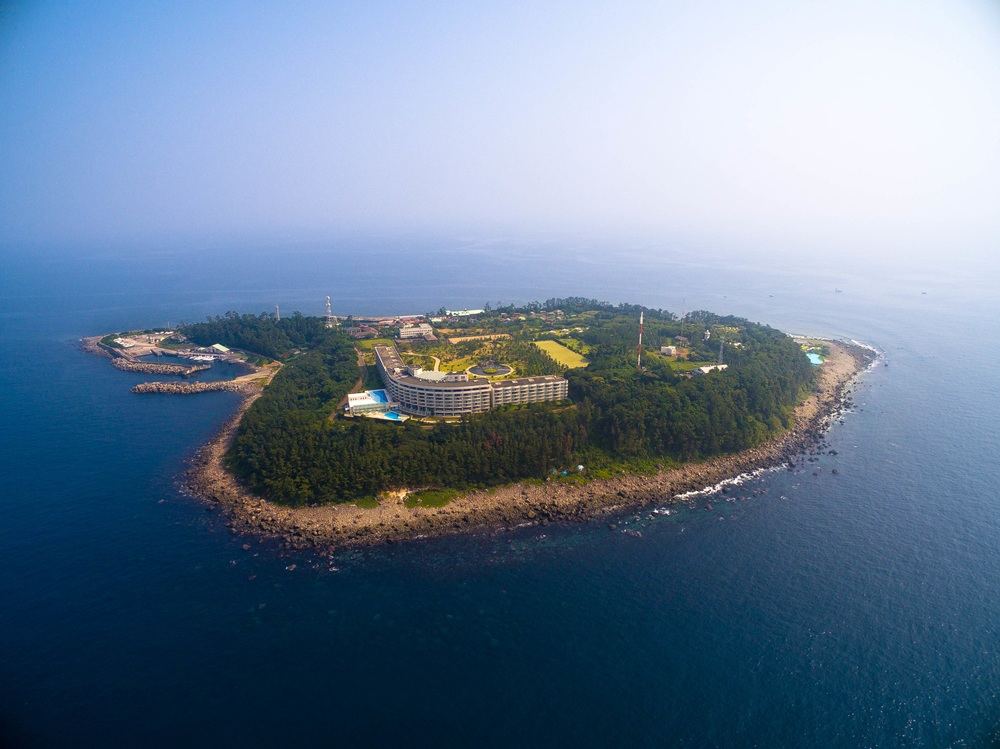 静岡県唯一の有人島「初島」