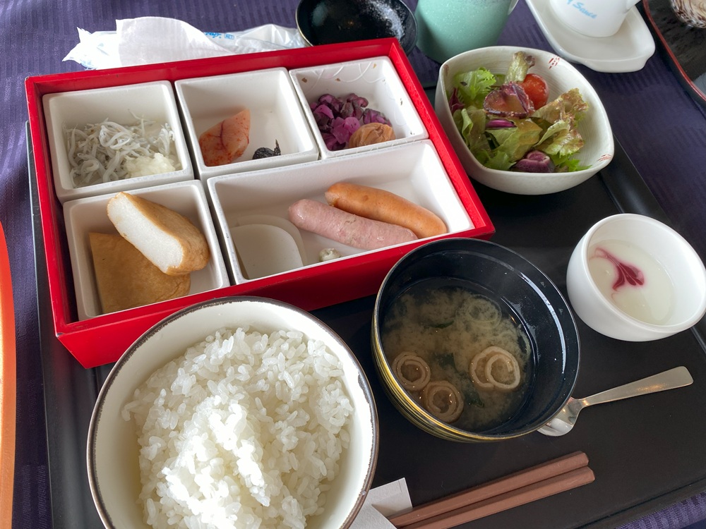 ホライゾン・ウイングでの朝食