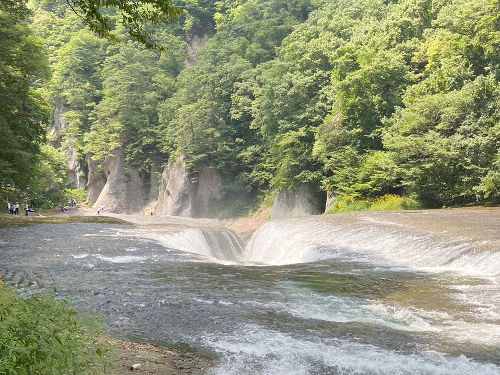 吹割の滝