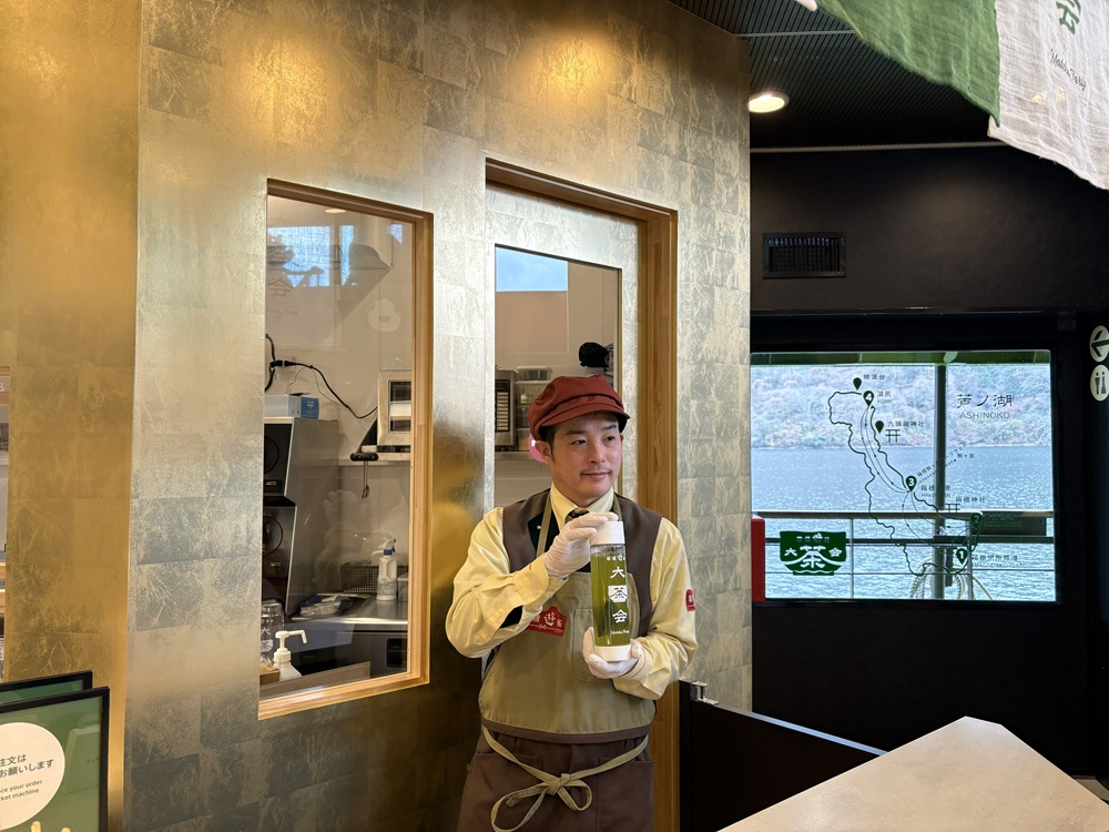 抹茶メニューなどを提供する売店