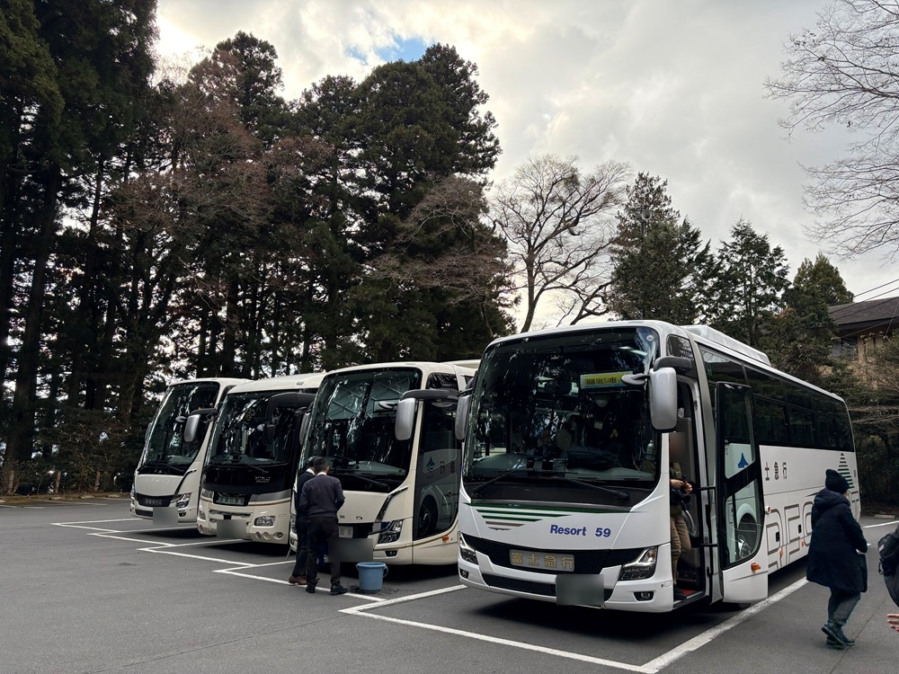 箱根・芦ノ湖へのグループ旅行なら「団体旅行ナビ」にお任せ!