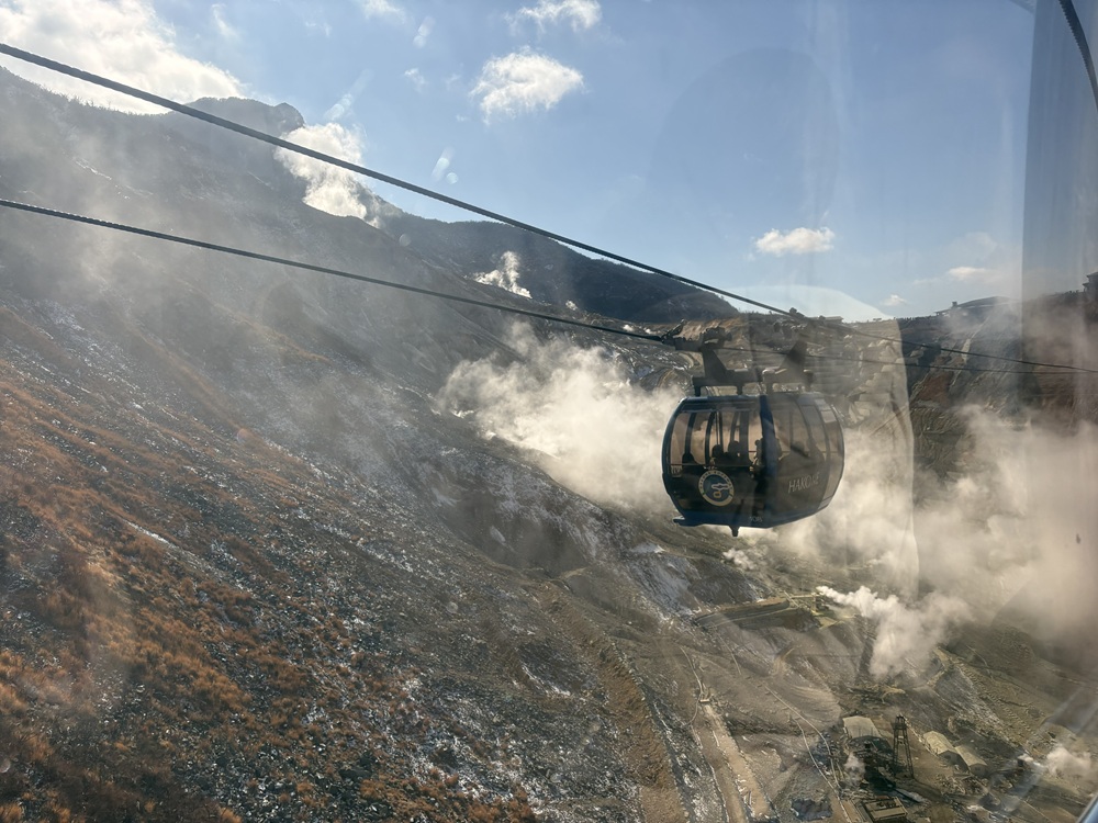 箱根ロープウェイで大涌谷へ